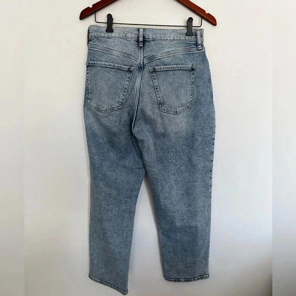 Old Navy Light Blue Distressed straght leg Jeans size 10 - Picture 3 of 9